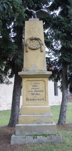 Kriegerdenkmal in Wollin / Fläming